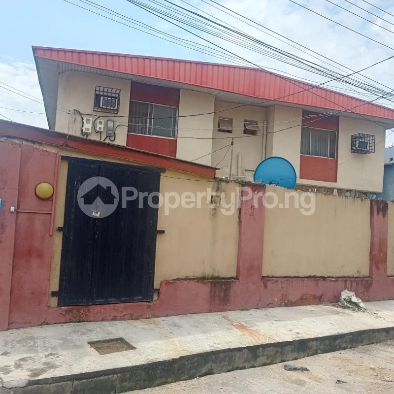 4 bedroom Flat / Apartment for rent Medina Estate Medina Gbagada Lagos