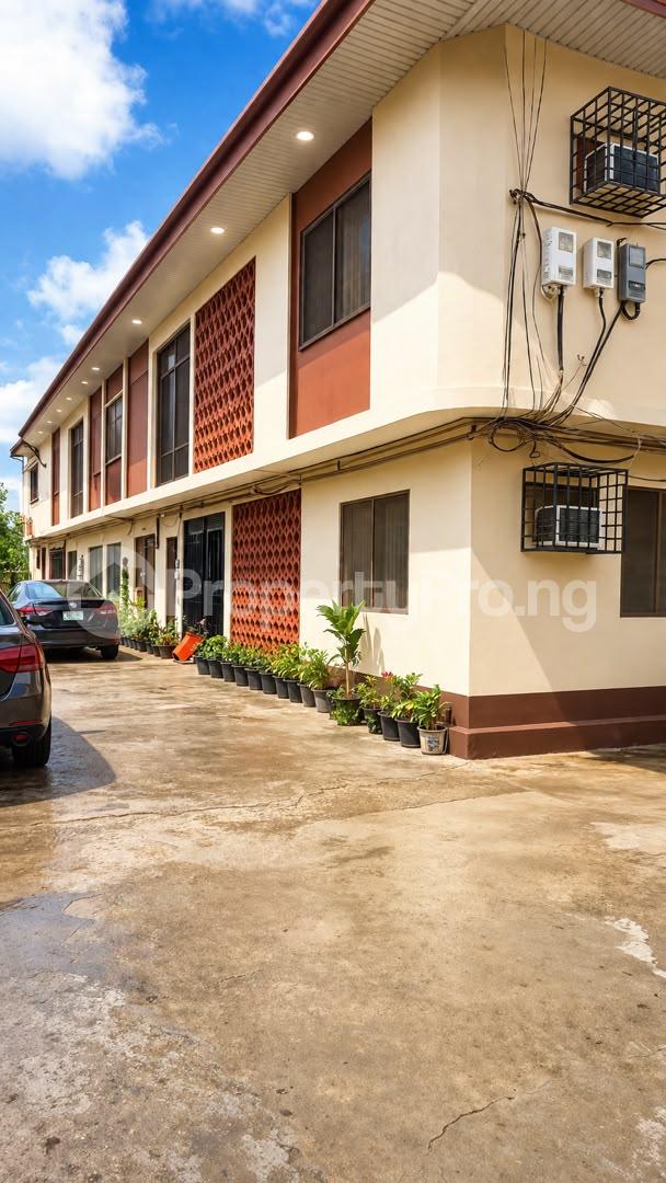 4 bedroom Flat / Apartment for rent Medina Estate Medina Gbagada Lagos