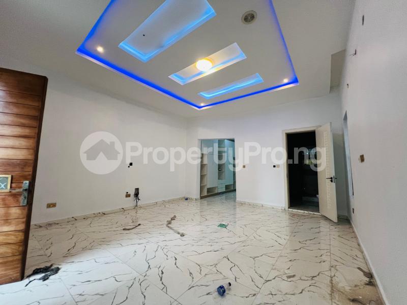 4 bedroom House for rent Hrc Estate, Harris Drive Vgc VGC Lekki Lagos