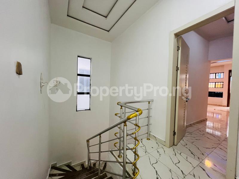 4 bedroom House for rent Hrc Estate, Harris Drive Vgc VGC Lekki Lagos