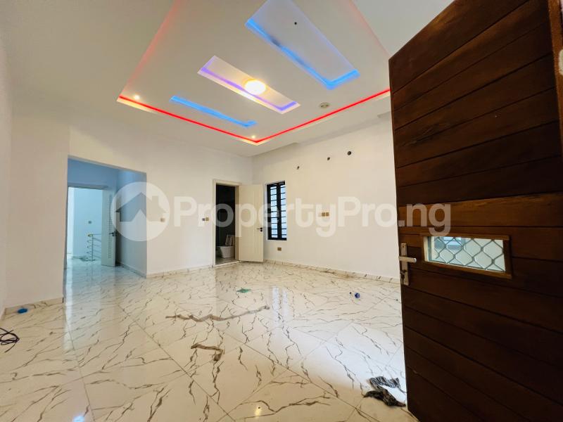 4 bedroom House for rent Hrc Estate, Harris Drive Vgc VGC Lekki Lagos