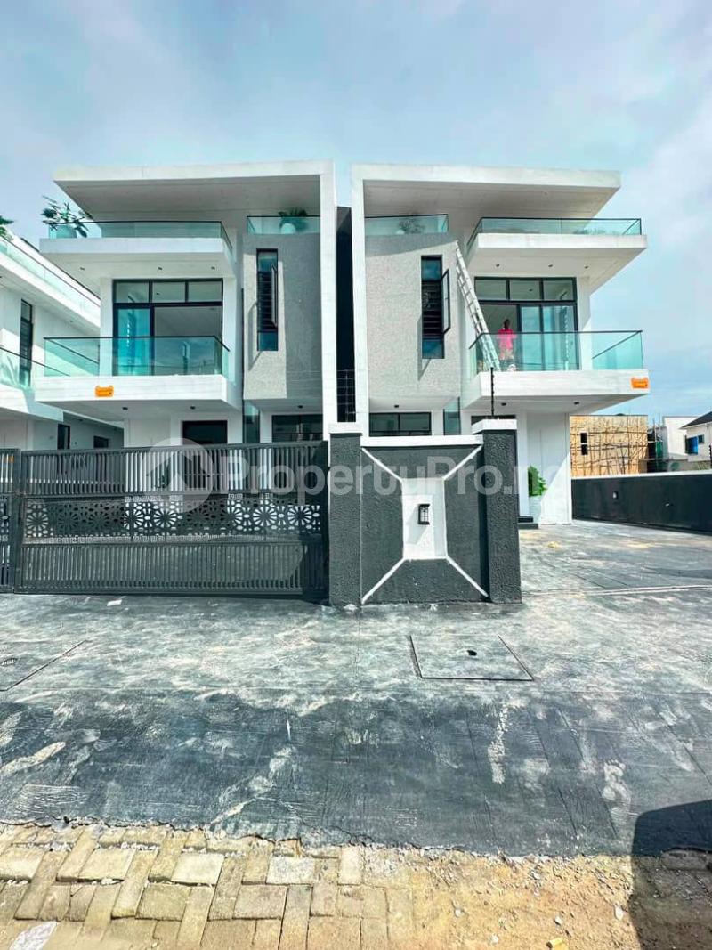 4 bedroom House for sale Ikota Lekki Lagos