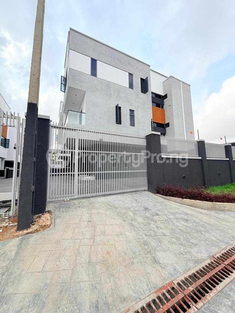 4 bedroom House for sale Adeniyi Jones Ikeja Lagos