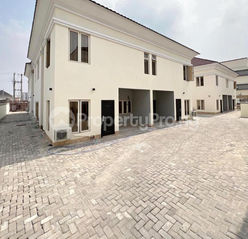 4 bedroom House for rent Lekki Lagos