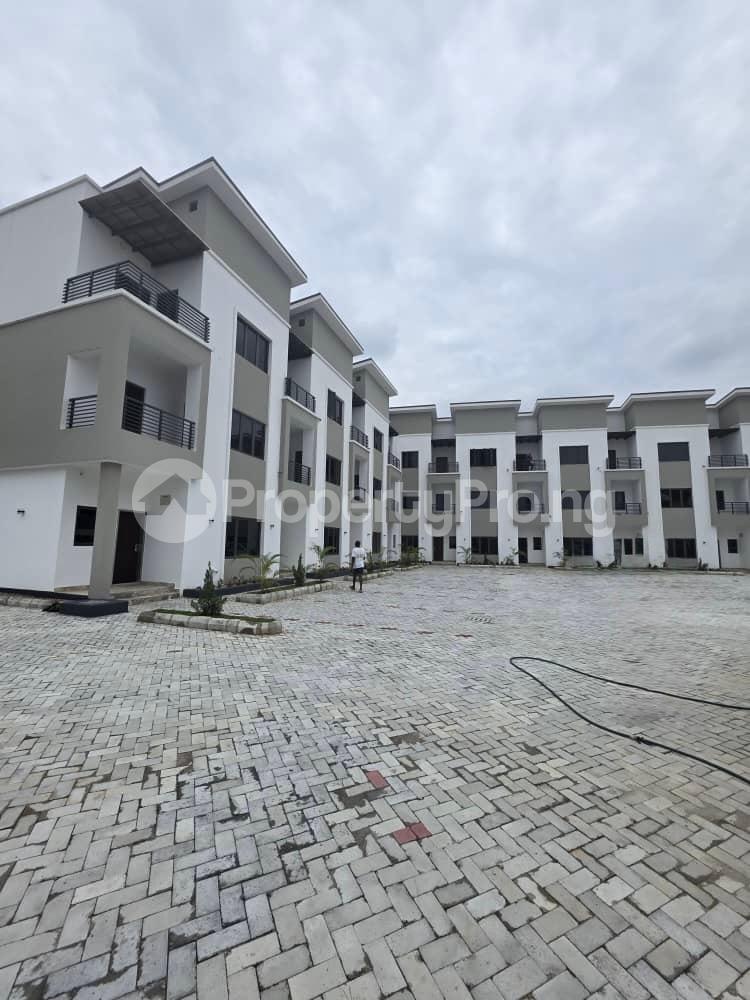 4 bedroom House for sale Jahi Abuja
