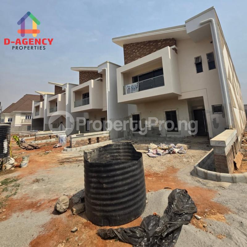 4 bedroom House for sale Jahi Abuja