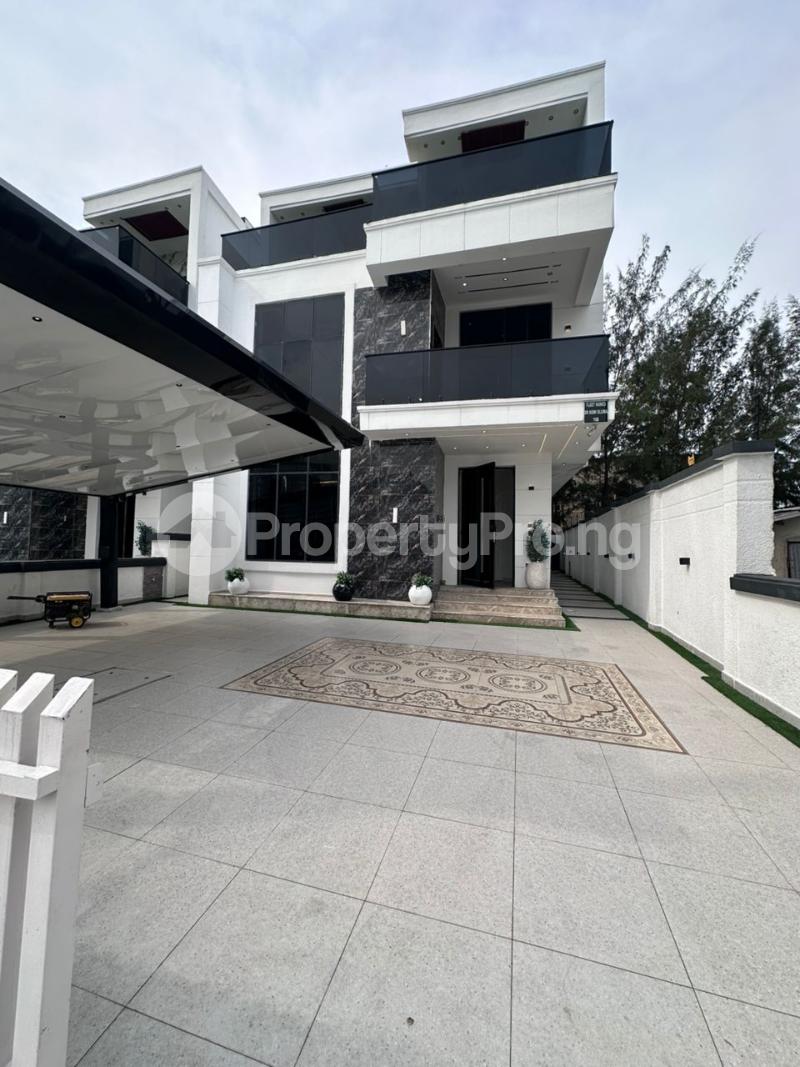 5 bedroom House for sale Lekki Lagos