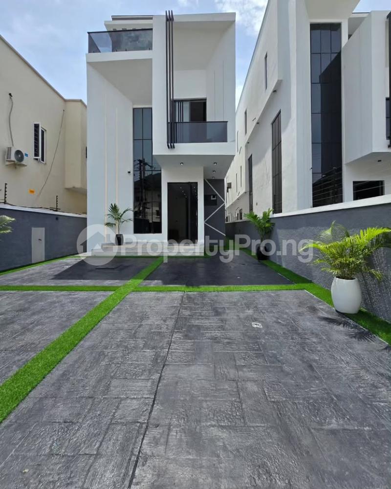 5 bedroom House for sale Osapa london Lekki Lagos