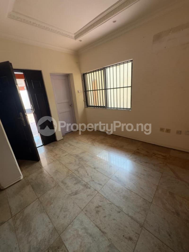 5 bedroom House for rent Debo Aina Street Omole phase 1 Ojodu Lagos