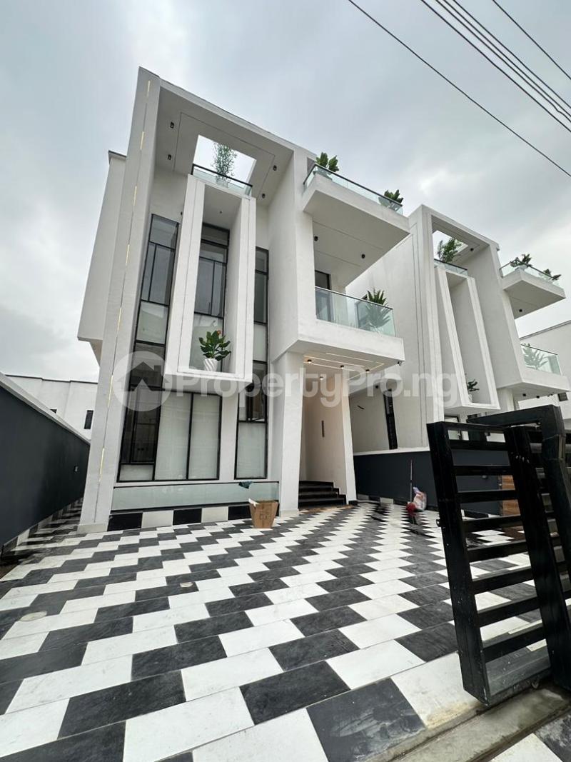 5 bedroom House for sale Chevron chevron Lekki Lagos