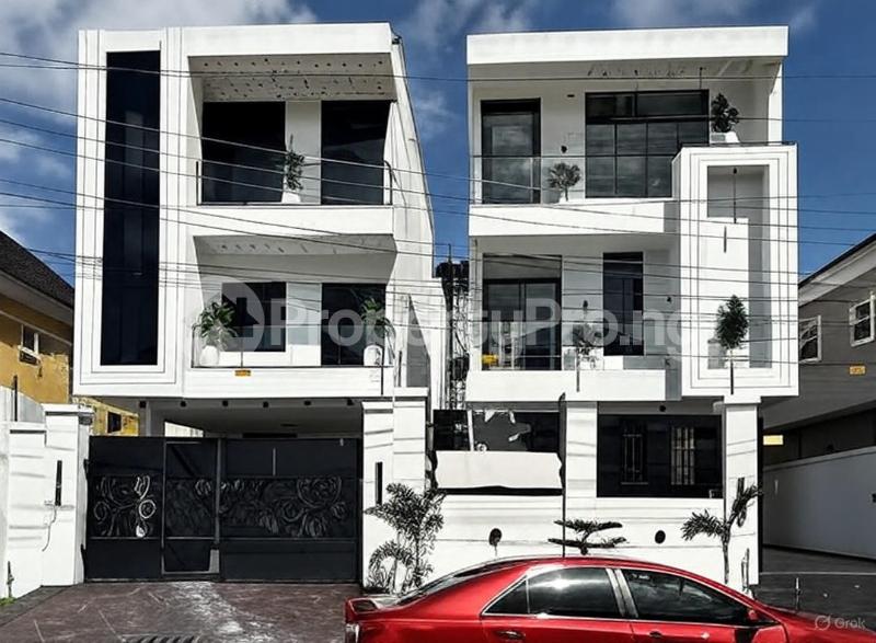 5 bedroom House for sale Chevron Lekki Lagos