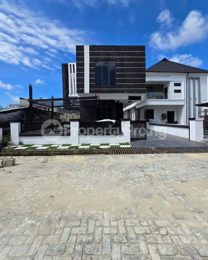 5 bedroom House for sale Ikota Lekki Lagos