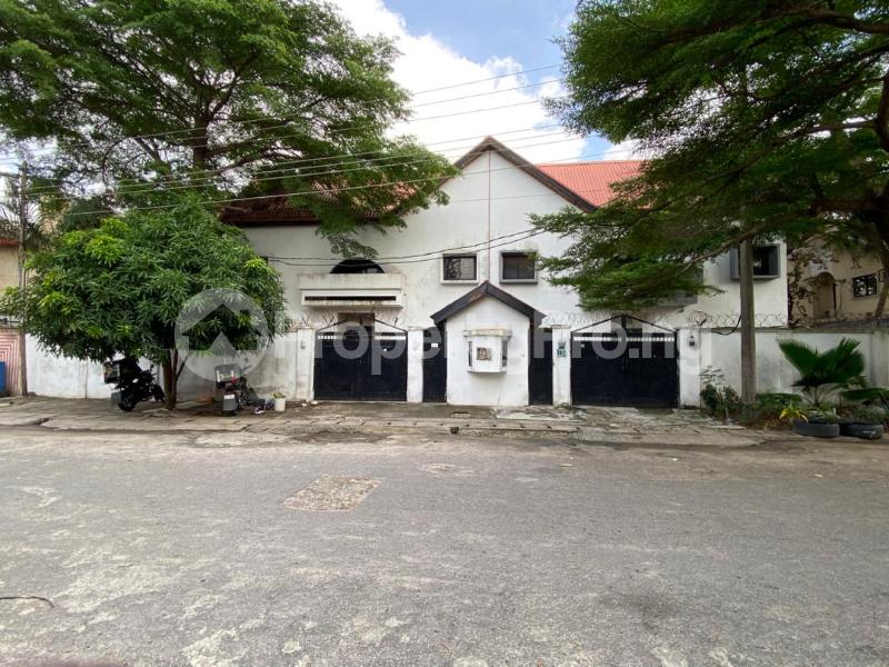 Commercial Property for rent Off Wole Olateju Lekki Phase 1 Lekki Lagos - 1