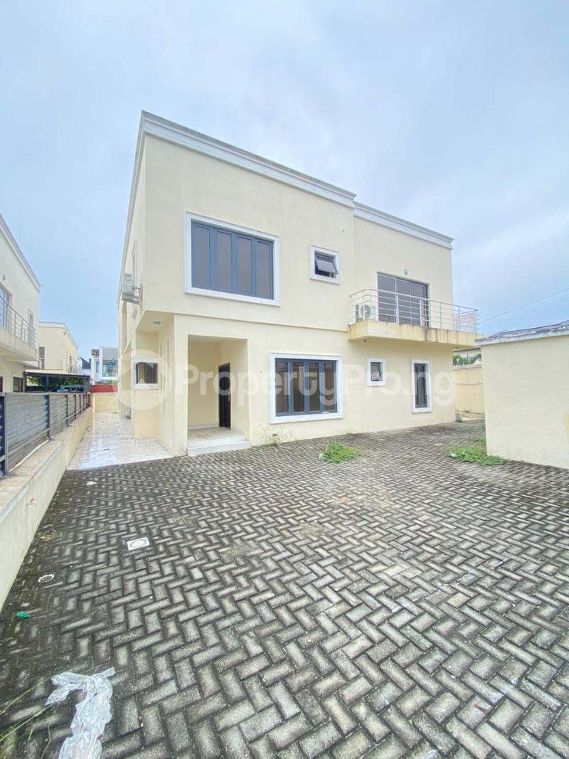 5 bedroom House for rent chevron Lekki Lagos