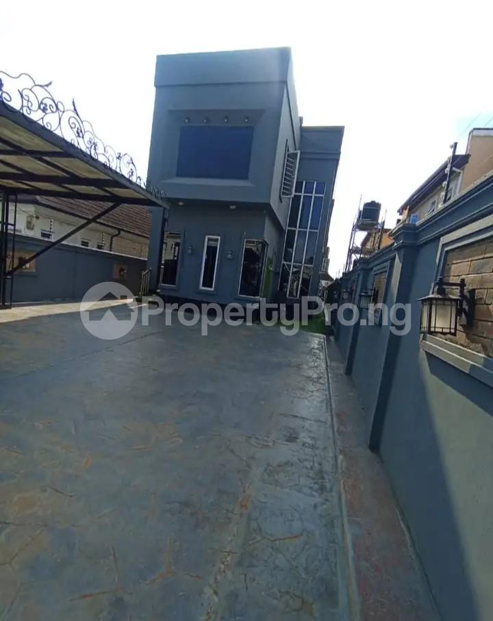 5 bedroom House for sale Abiola Estate, Ayobo Ipaja Lagos