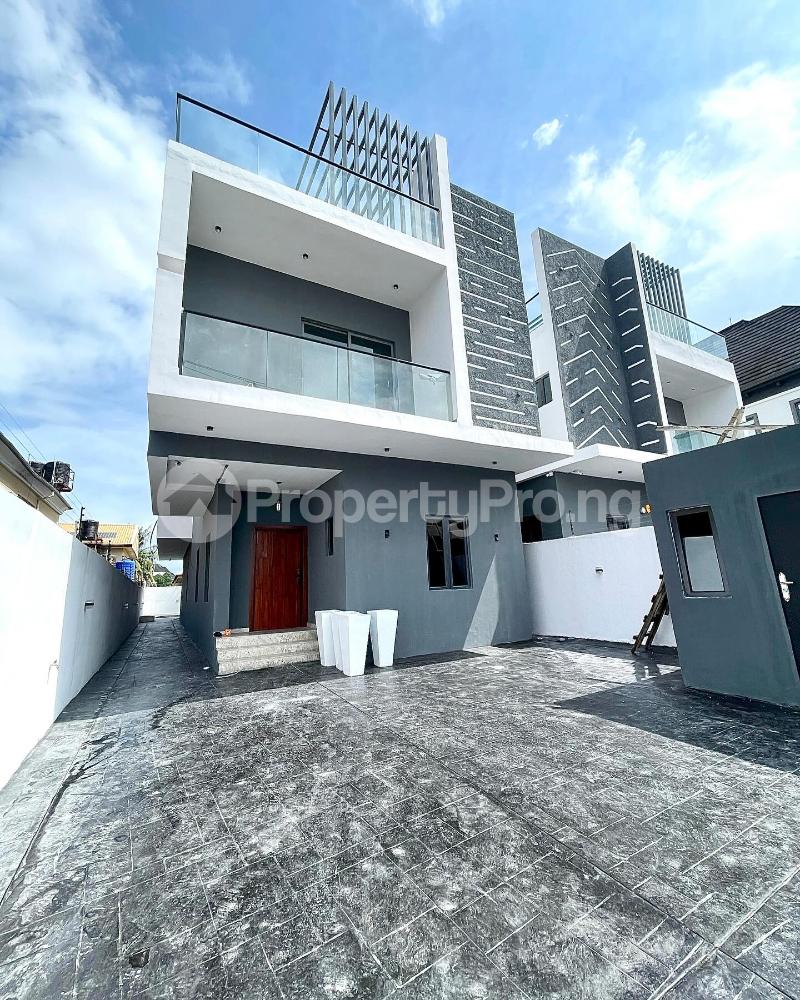 5 bedroom House for sale  Ikota Lekki Lagos - 0