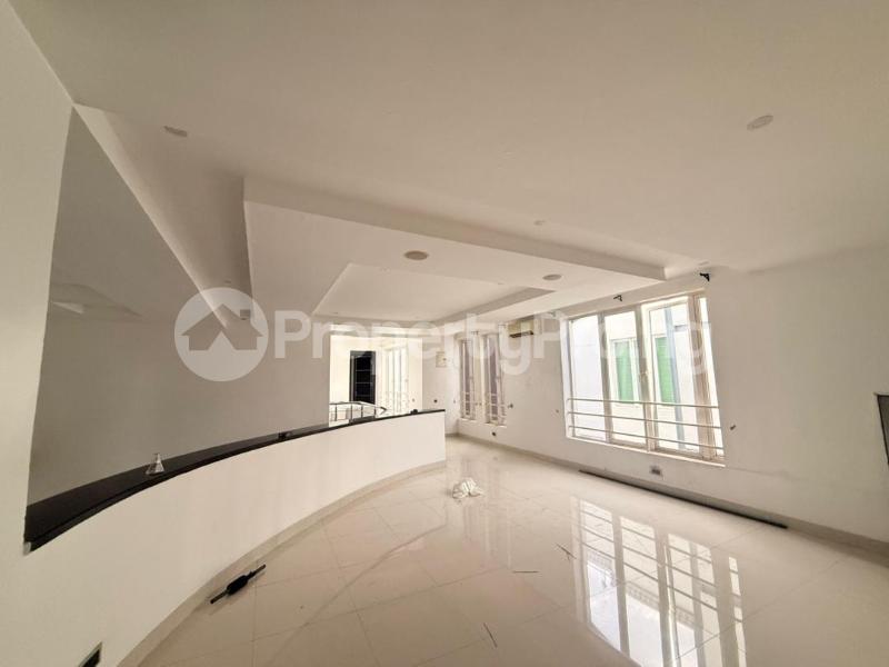 5 bedroom House for rent Off 5th Avenue Banana Island Ikoyi Lagos Banana Island Ikoyi Lagos