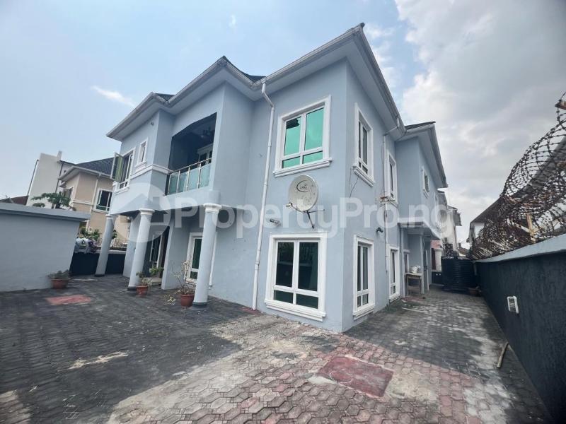 5 bedroom House for sale Chevyview Estate Chevron Lekki Lagos