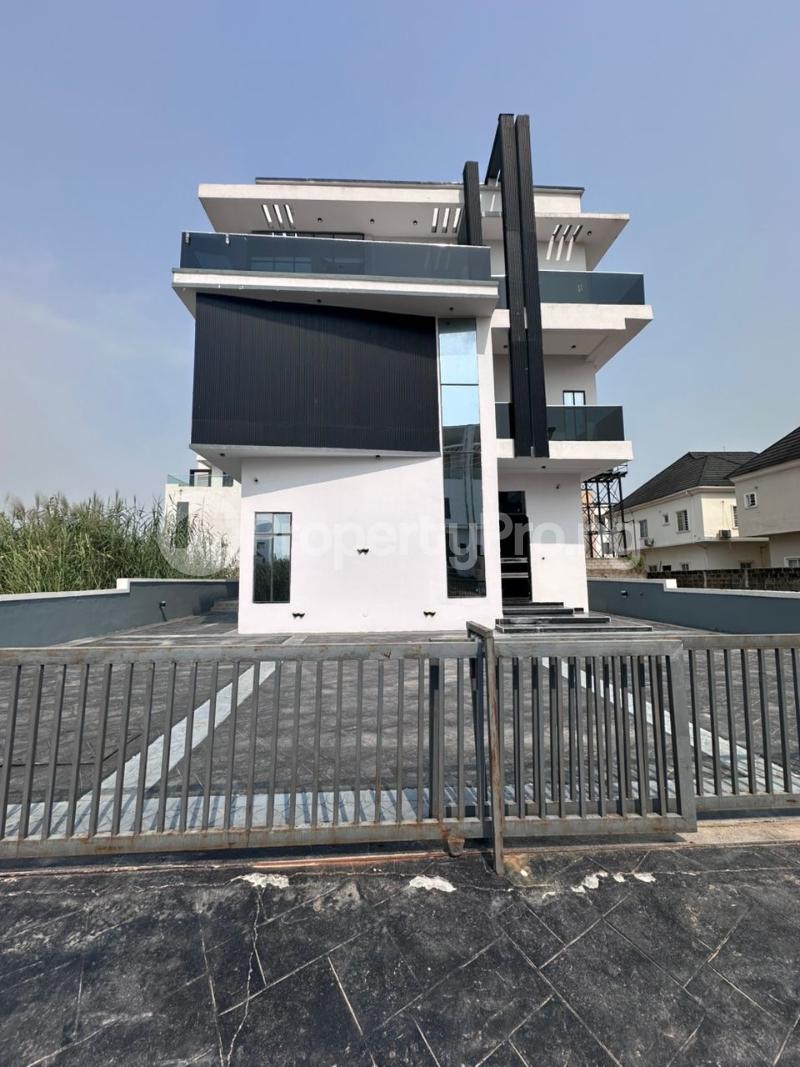 5 bedroom House for sale Ikota Lekki Lagos