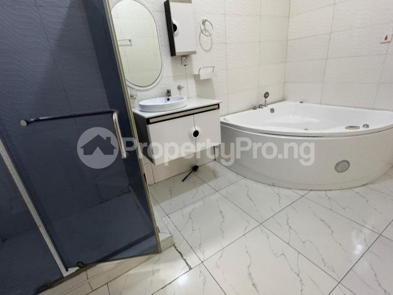 5 bedroom House for rent Chevron Lekki Lagos