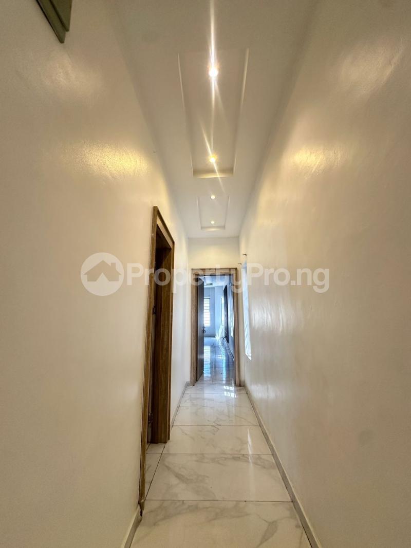 5 bedroom House for rent Osapa london Lekki Lagos