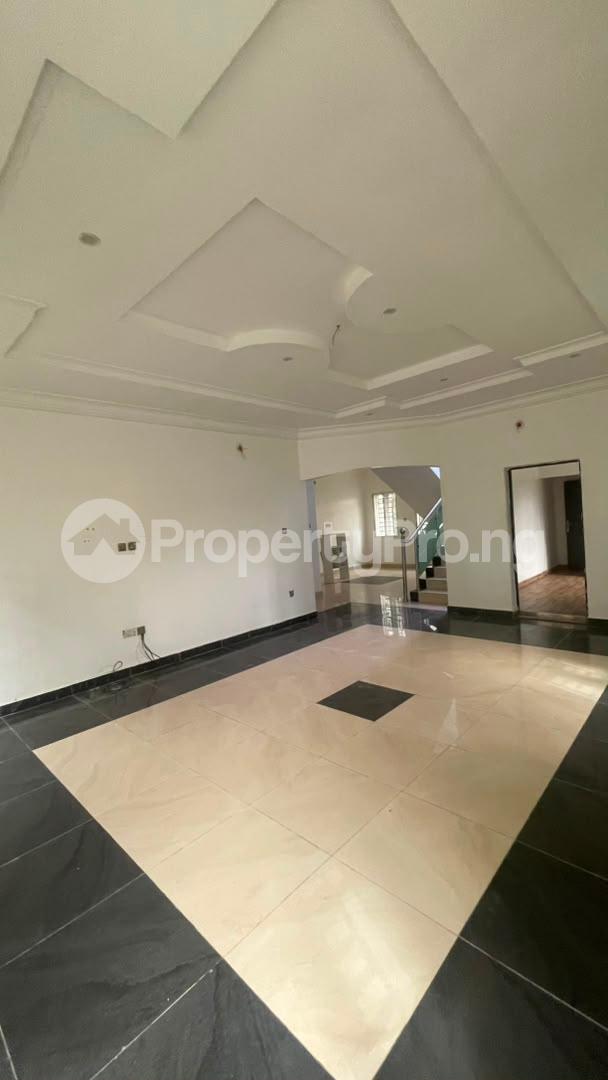 5 bedroom House for rent Lekki Lagos