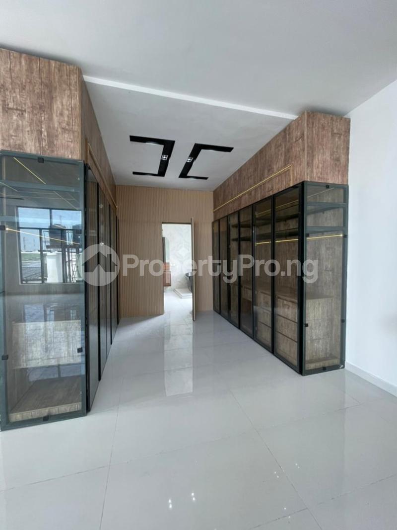 5 bedroom House for sale Chevron Lekki Lagos