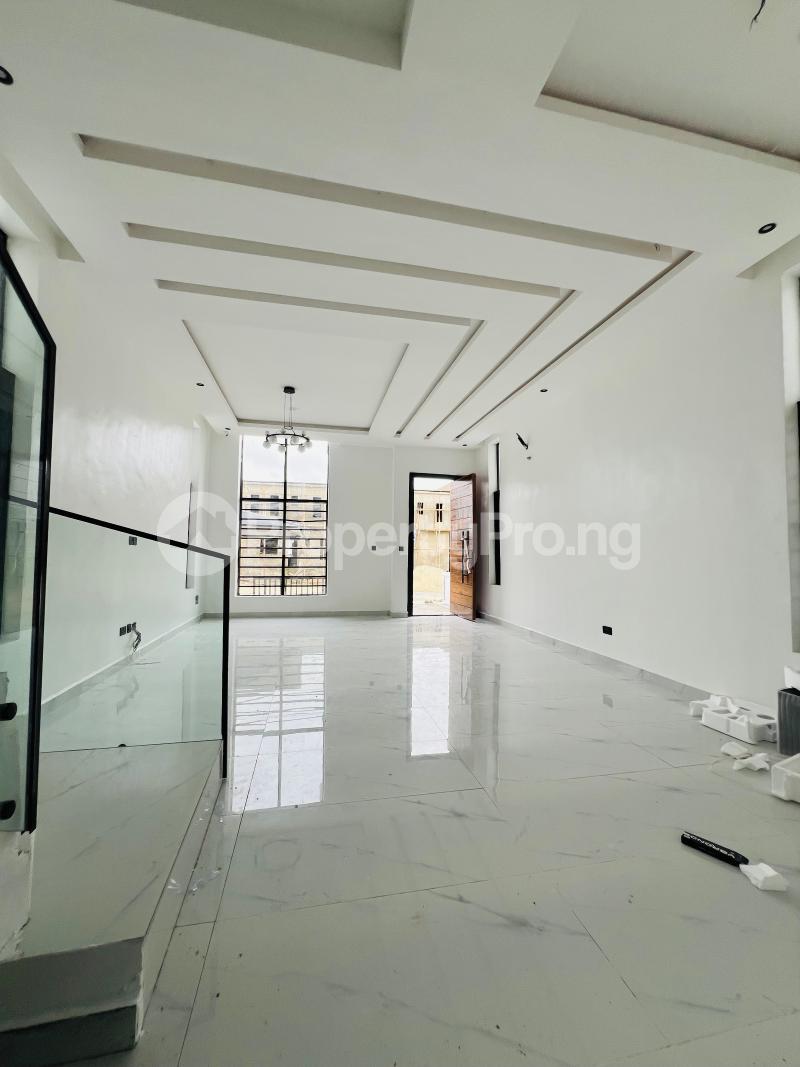 5 bedroom House for sale Ajah Lekki Lagos