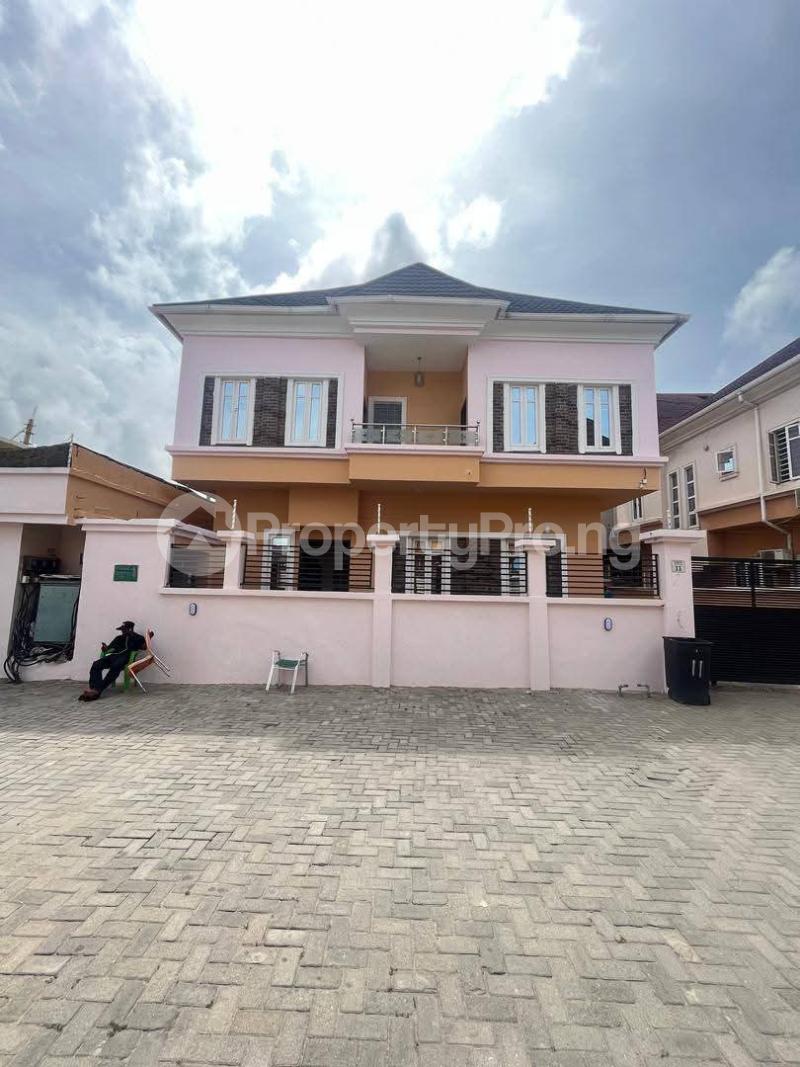 5 bedroom House for rent Ologolo Lekki Lagos
