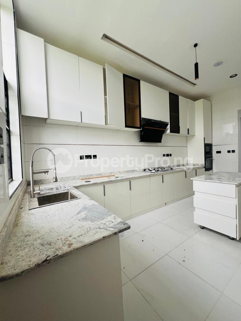 5 bedroom House for sale Ajah Lekki Lagos