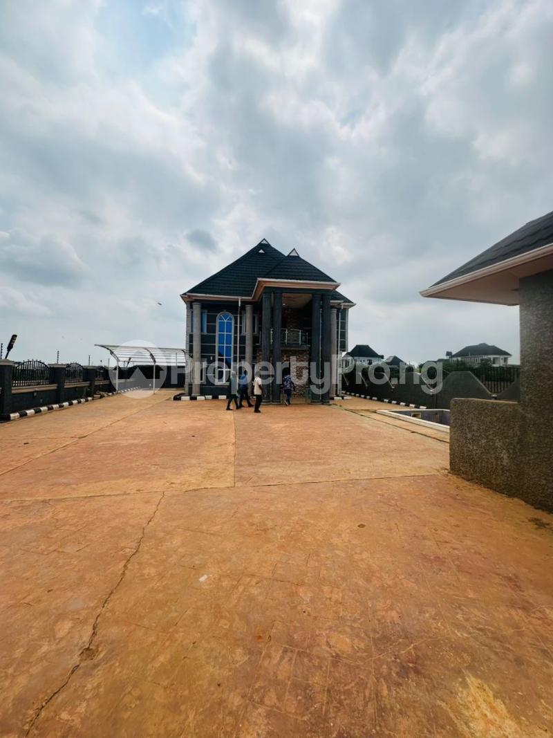5 bedroom House for sale Ipaja Lagos