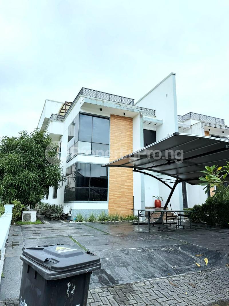 5 bedroom House for rent Ikate Lekki Lagos