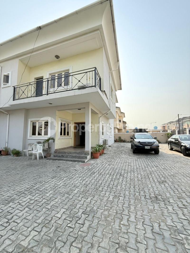 5 bedroom House for rent Lekki Lagos