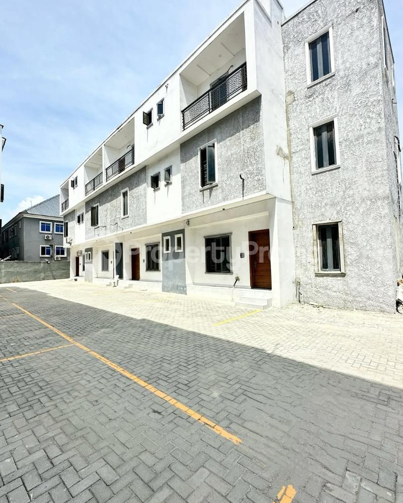 5 bedroom House for sale 5 Bedroom Terrace Duplex For Sale Ologolo Lekki Lagos