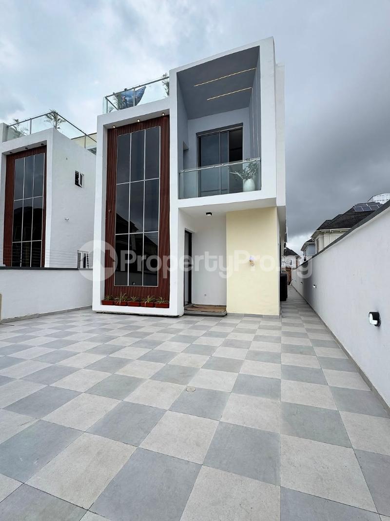 5 bedroom House for sale chevron Lekki Lagos