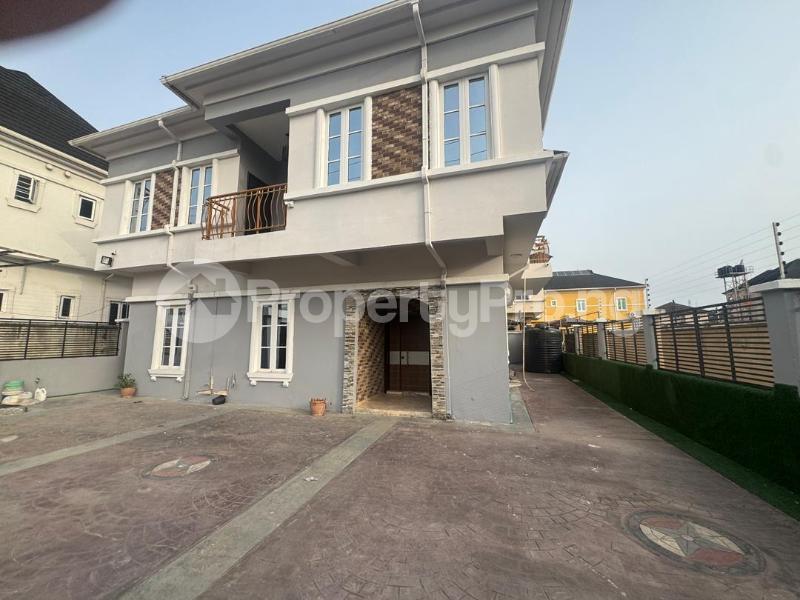 5 bedroom House for rent Ikota Lekki Lagos