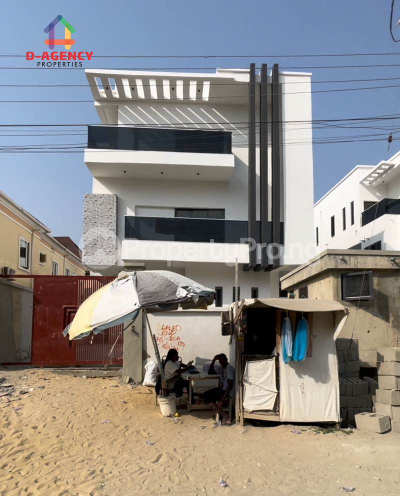 5 bedroom House for sale Ologolo Lekki Lagos
