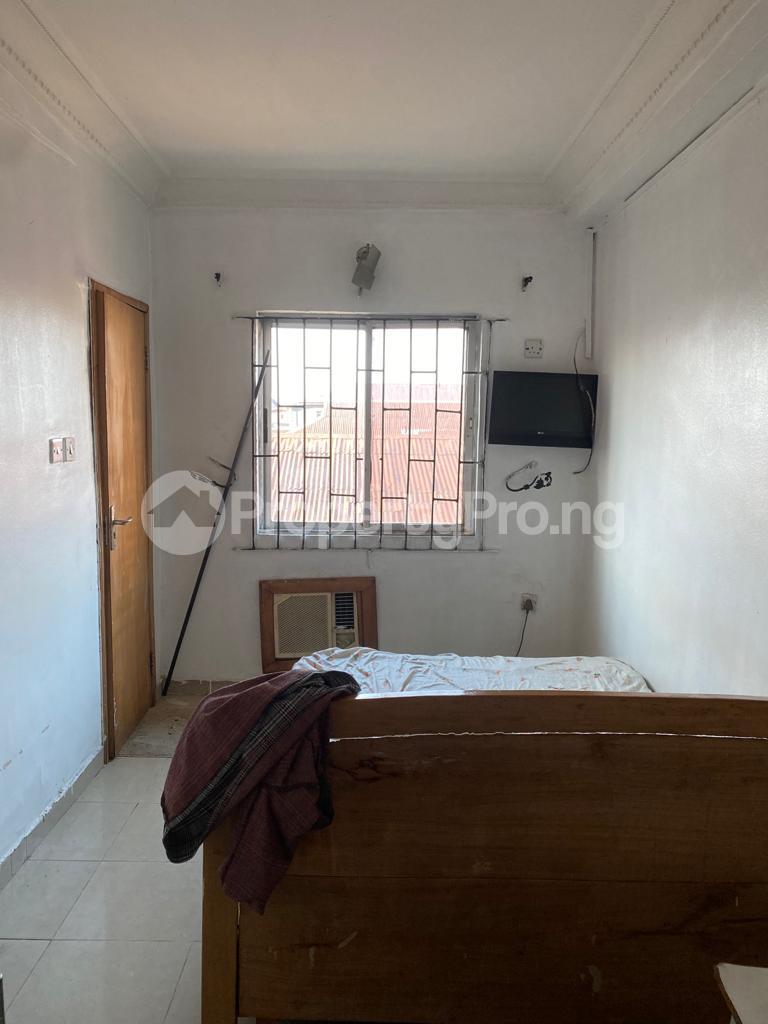 1 bedroom Flat / Apartment for rent Fadeyi Jibowu Yaba Lagos