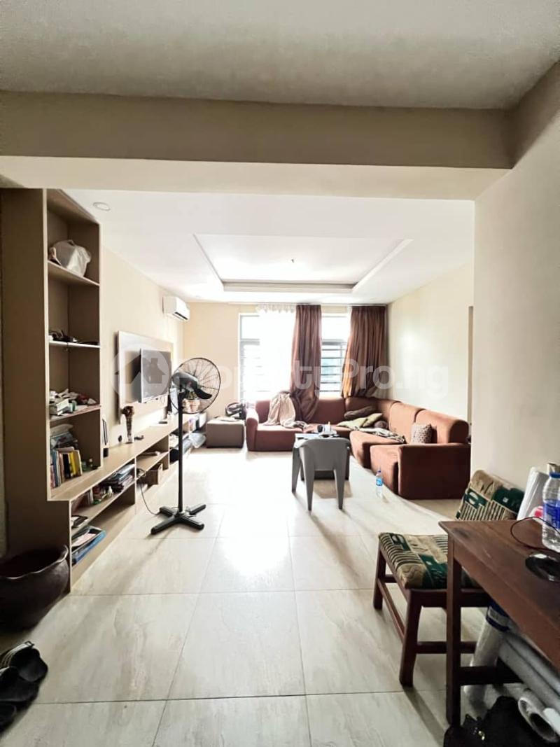 3 bedroom House for sale Gra Yaba Lagos
