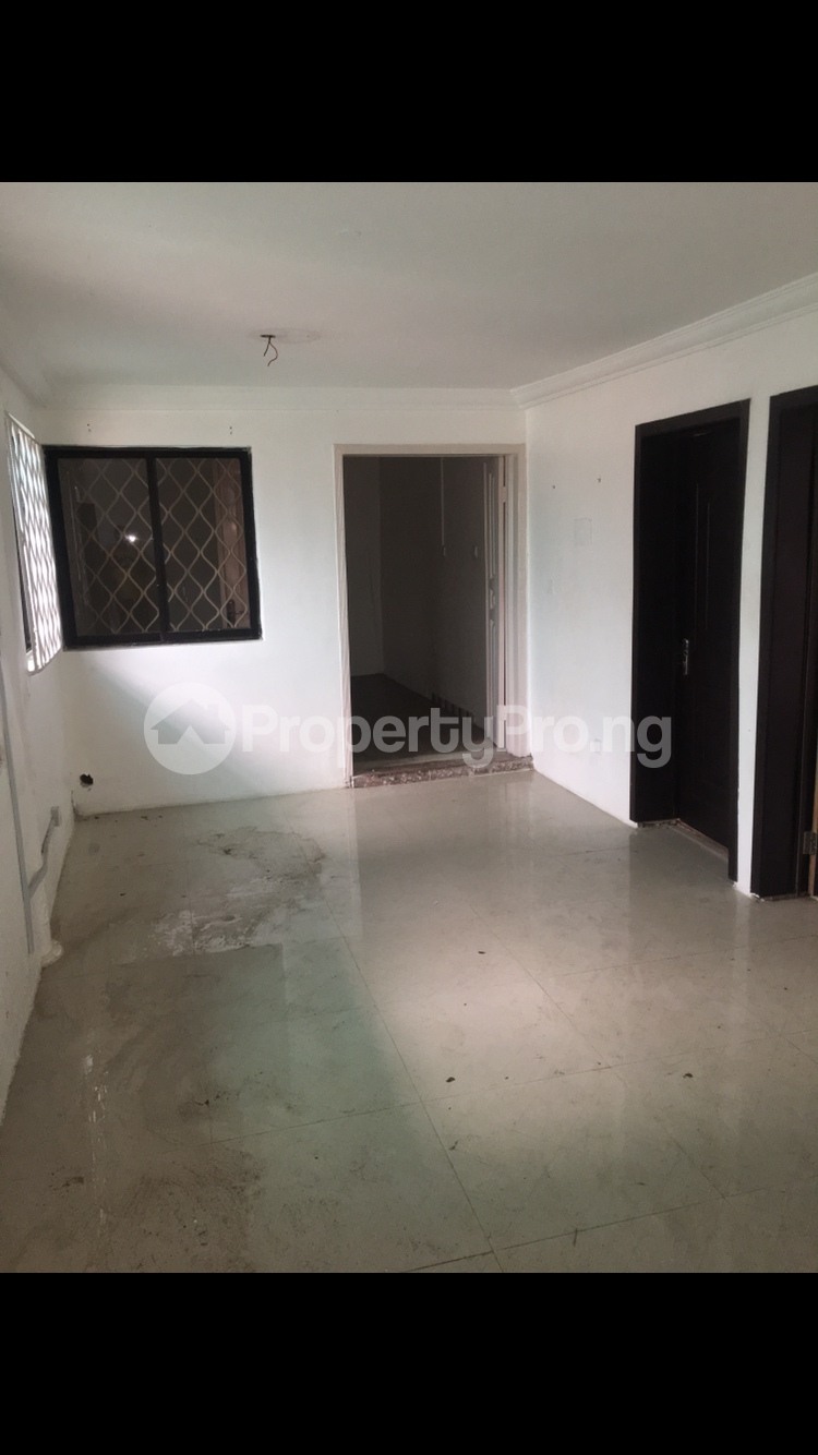 2 bedroom Flat / Apartment for rent Off Road 14 Lekki Phase 1 Lekki Lagos