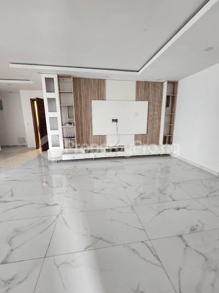 Flat / Apartment for rent Periwinkle Estate Lekki Phase I Lagos Lekki Phase 1 Lekki Lagos