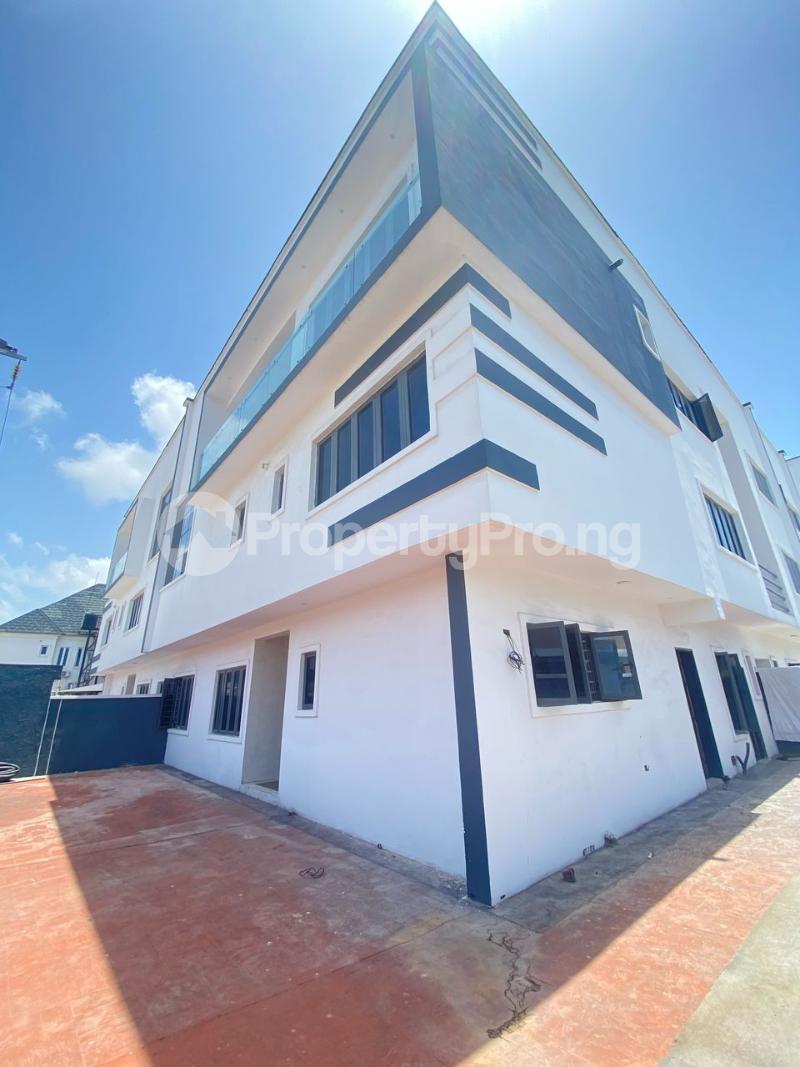 5 bedroom House for sale orchid Lekki Lagos