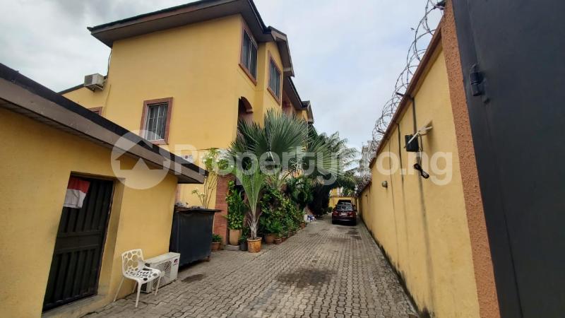 4 bedroom House for rent Lekki Phase 1 Lekki Lagos