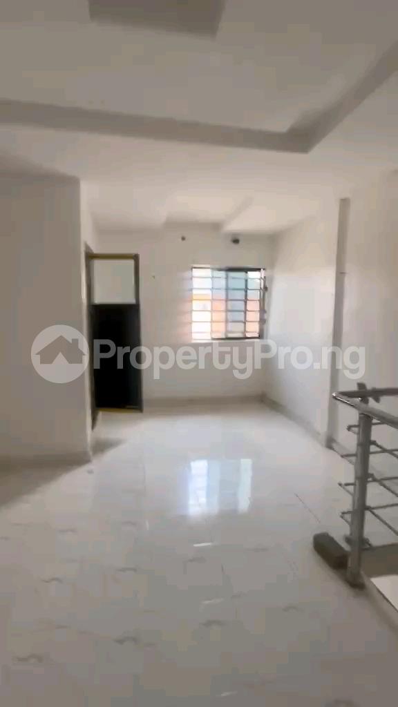 1 bedroom House for rent Palmgrove Shomolu Lagos