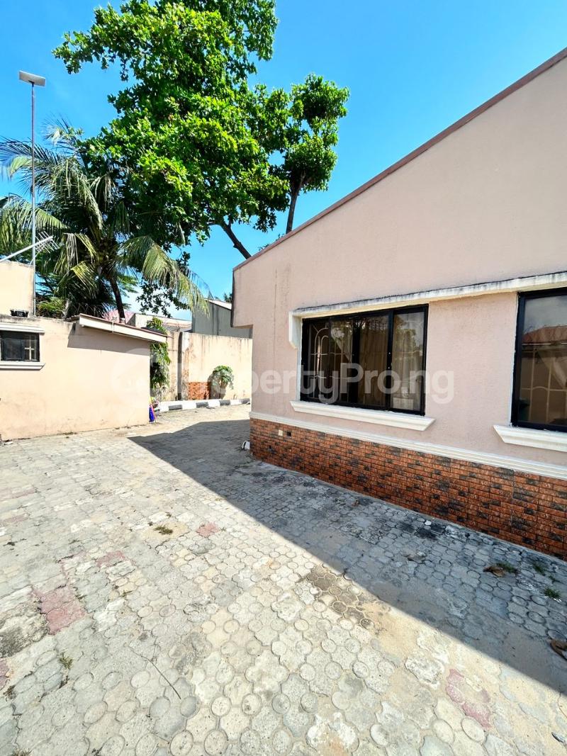 1 bedroom Flat / Apartment for rent Ologolo Lekki Lagos - 0