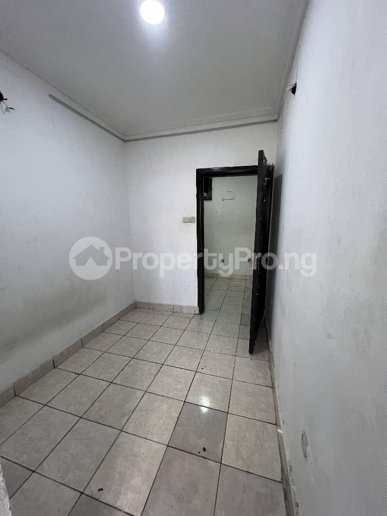1 bedroom Flat / Apartment for rent chevron Lekki Lagos