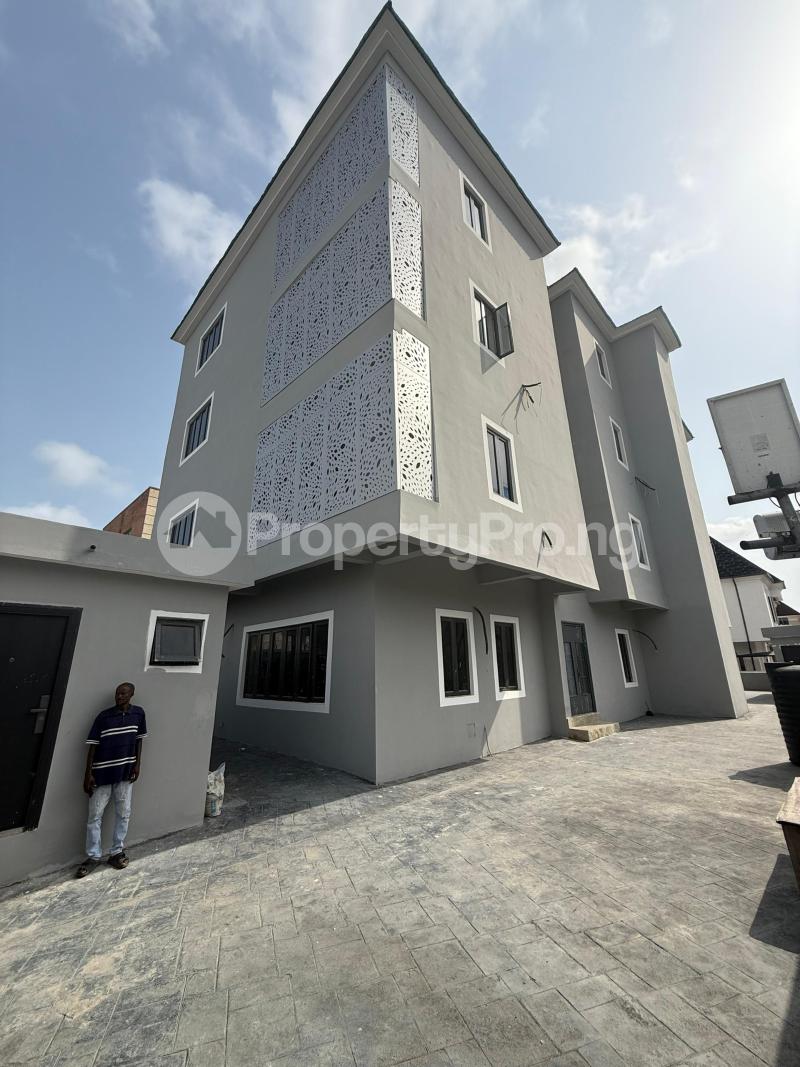 1 bedroom Commercial Property for rent Chevron Lekki Lagos