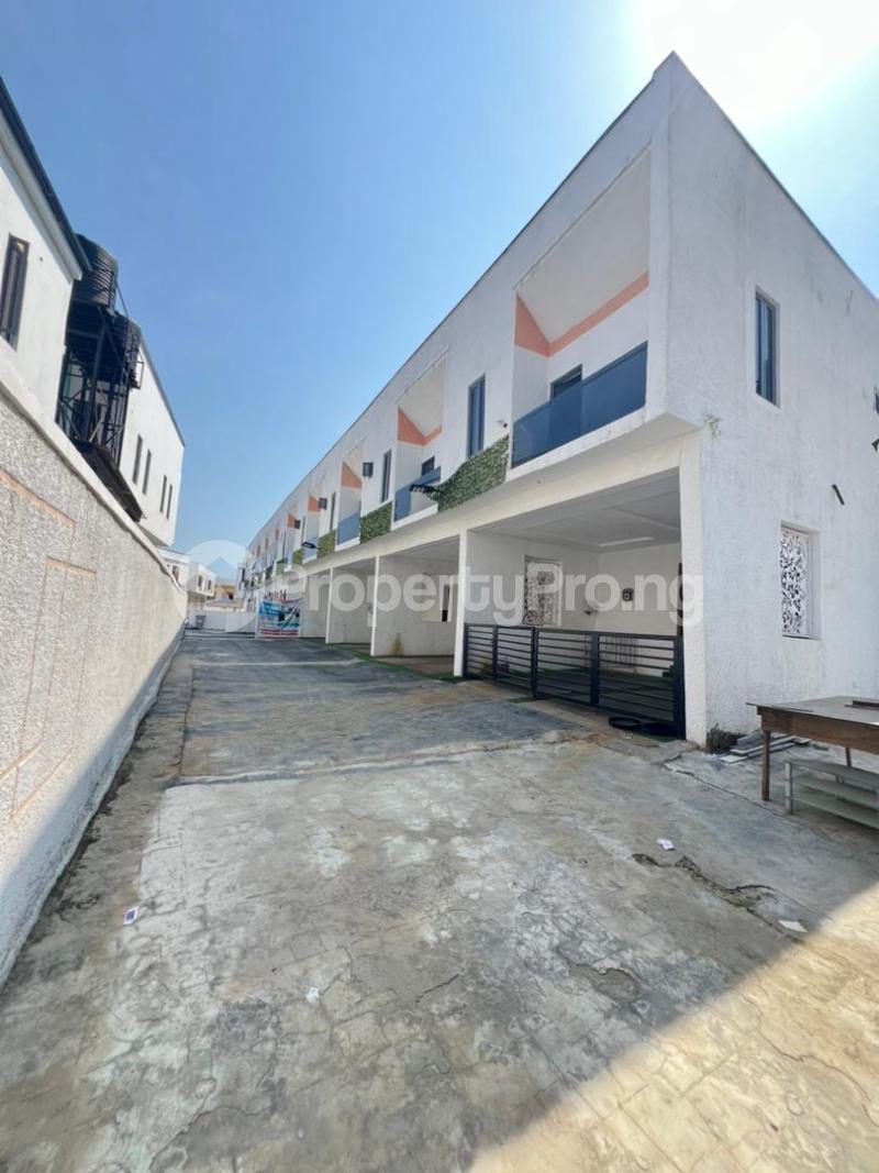 4 bedroom House for sale Abraham adesanya estate Ajah Lagos