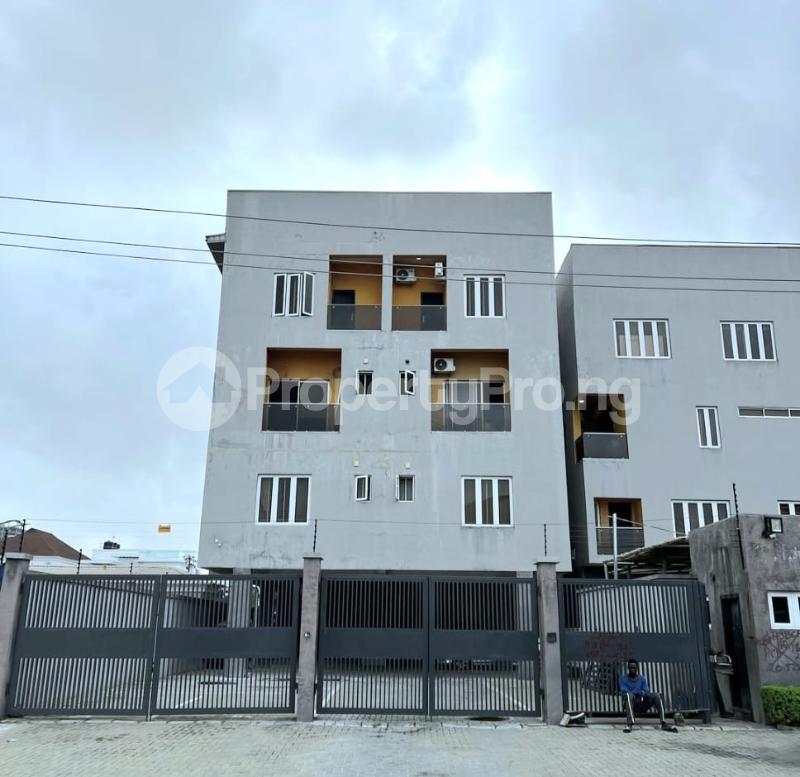 2 bedroom House for sale ONIRU Victoria Island Lagos