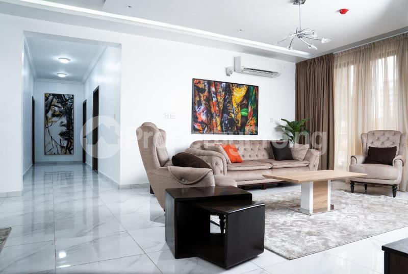 3 bedroom Flat / Apartment for rent Ahmadu Bello Way, Victoria Island,lagos State. Ahmadu Bello Way Victoria Island Lagos